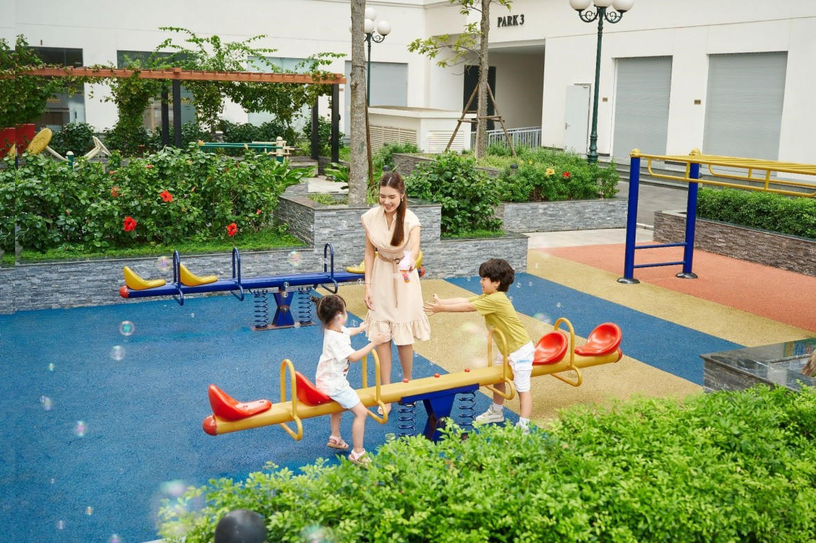 Eurowindow River Park chinh phục các cư dân nhỏ tuổi với nhiều hoạt động thú vị từ hệ thống tiện ích nội khu hiện đại. &nbsp;