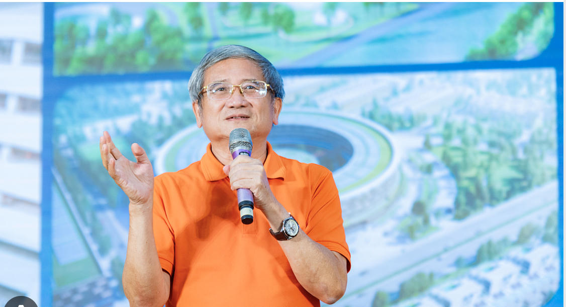 Bùi Quang Ngọc vị "thuyền trưởng của Tập đoàn FPT &nbsp;