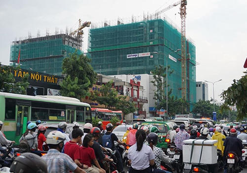 Nhìn thực trạng cao ốc bủa vây Tân Sơn Nhất - lo dự án Ga Hà Nội