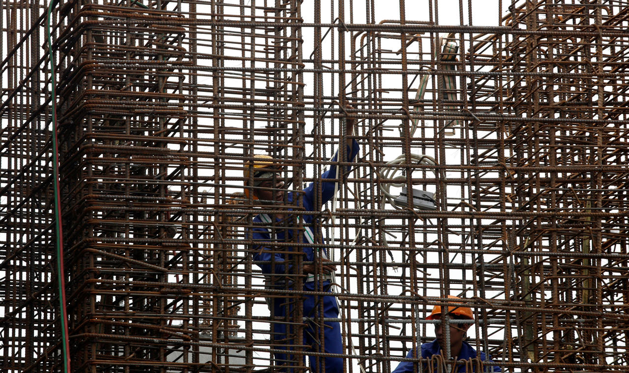 Một năm kinh tế nhiều kỷ lục