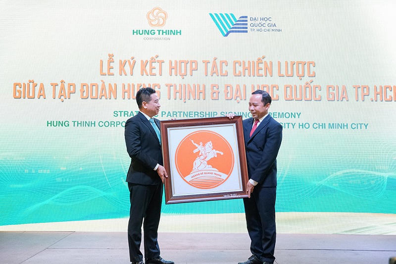 Tập đoàn Hưng Thịnh và Đại học quốc gia TP Hồ Chí Minh ký kết hợp tác chiến lược 