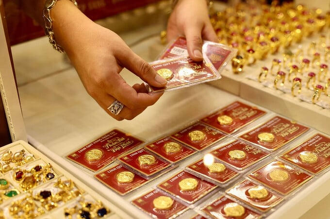 Giá vàng trong nước tiếp tục tăng