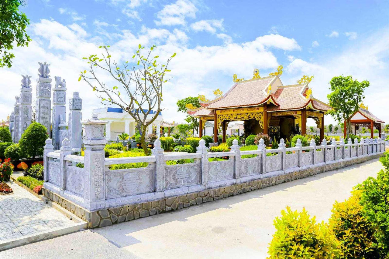 Quảng cáo BĐS nghĩa trang hấp dẫn như khu đô thị: Nhanh giàu, không lo ế?