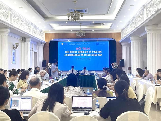 Hội thảo quy tụ nhiều chuyên gia kinh tế có uy tín &nbsp;