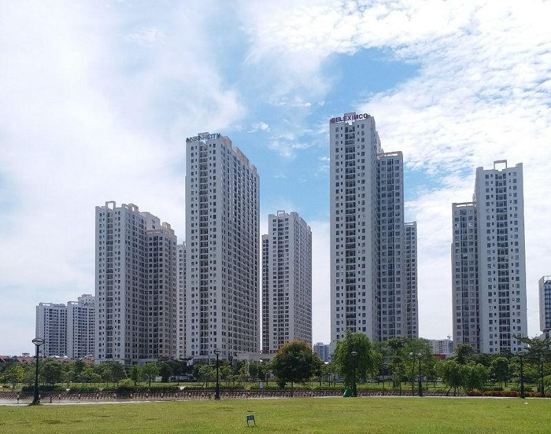 Giá nhà ở tại Việt Nam cao gấp 20 lần thu nhập, HoREA 'hiến kế' giải pháp để bình ổn thị trường