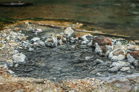 Đổi rừng lấy khu nghỉ dưỡng:Nguy cơ phá di sản suối Bang