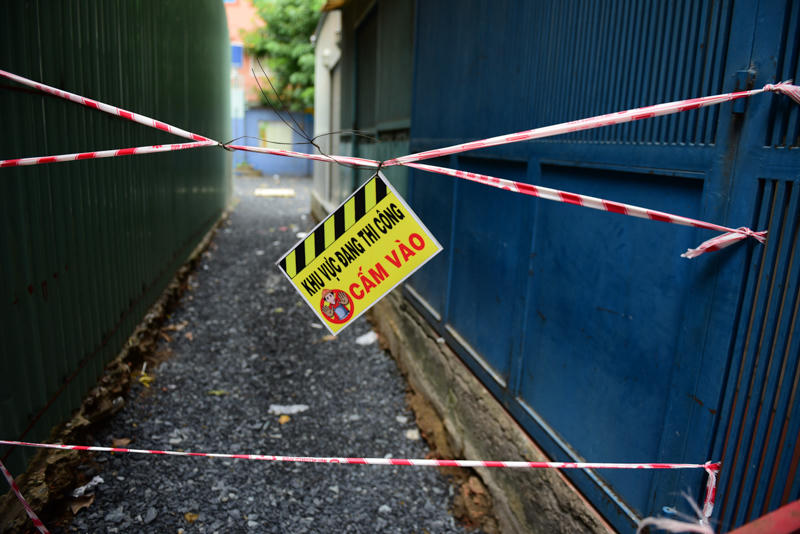 Cận cảnh chung cư nghiêng ở Sài Gòn bị đề nghị tháo dỡ khẩn cấp