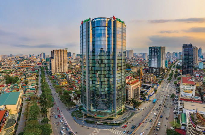 Hiện nay, vốn hóa của VPBank đạt 174.821 tỷ đồng, xếp sau Vietcombank và BIDV trong lĩnh vực ngân hàng. &nbsp;