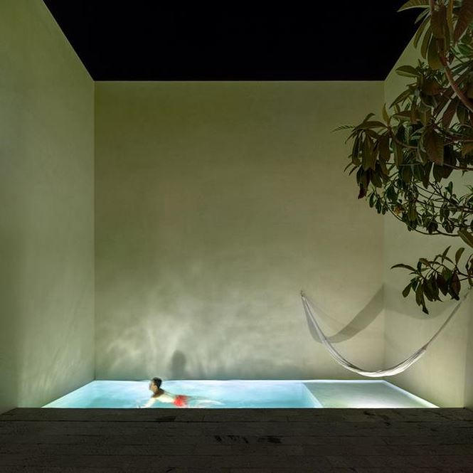 Ngôi nhà 'tạm biệt hàng xóm, mình ta một cõi' đẹp tựa trong tranh - ảnh 14