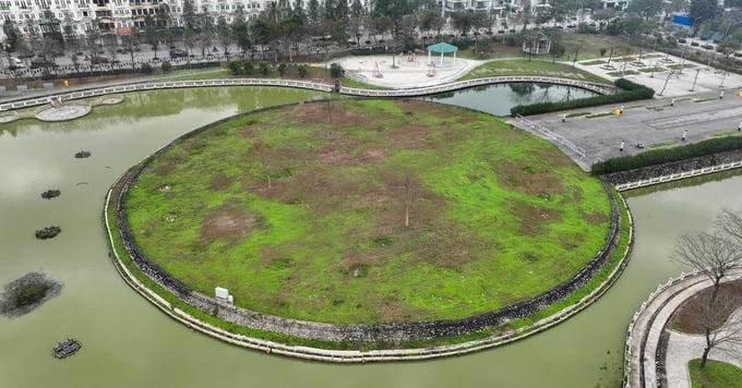 Cận cảnh công viên âm nhạc hình đàn guitar ngay giữa lòng Hà Nội