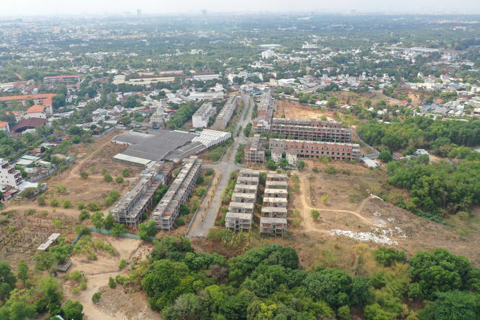 Dự án được UBND tỉnh Bình Dương phê duyệt quy hoạch chi tiết với quy mô hơn 19,4ha. Đến năm 2008 được điều chỉnh lên thành 19,7ha.&nbsp;