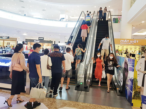 Tổng mức bán lẻ hàng hóa tháng 4/2022 trên địa bàn Đà Nẵng ước tăng 5,5% so với tháng trước và tăng 3,5% so với cùng kỳ năm trước. &nbsp;