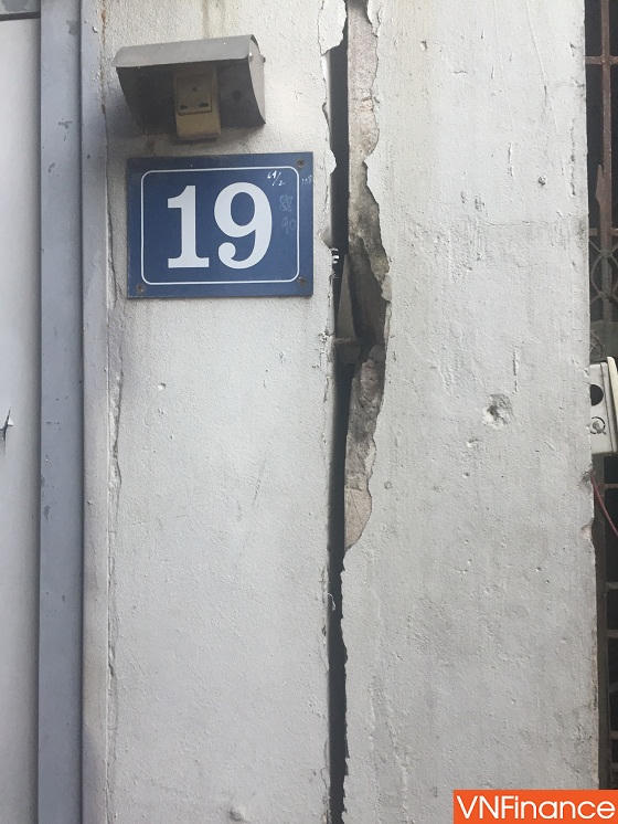 Dự án chung cư T&T Riverview: Chủ đầu tư “quên” trách nhiệm với nhà dân bị nghiêng, lún nứt nghiêm trọng