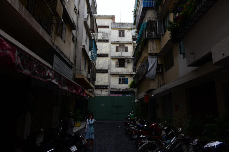 Cận cảnh chung cư nghiêng ở Sài Gòn bị đề nghị tháo dỡ khẩn cấp