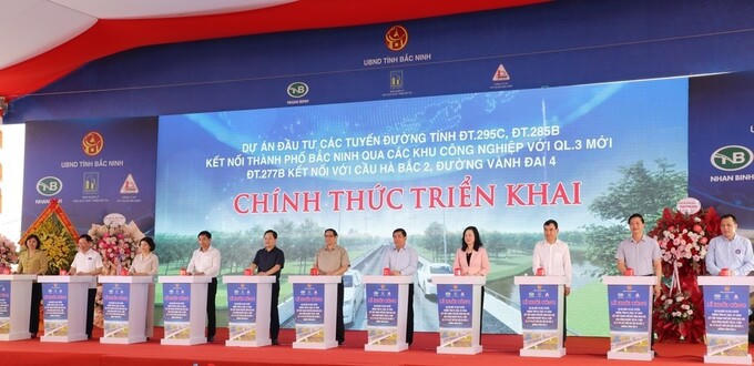 Thủ tướng Phạm Minh Chính: Nhấn nút khởi công dự án đầu tư các tuyến đường tỉnh Bắc Ninh