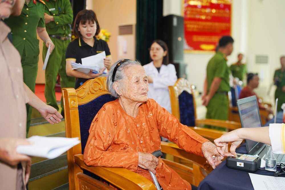 Một năm Ngân hàng Gen Liệt sĩ: 51.000 mẫu ADN và hành trình tri ân bằng khoa học