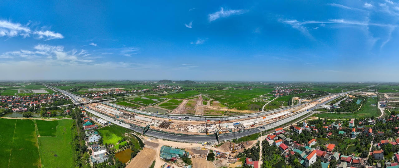 Hà Nam đang chuyển mình mạnh mẽ trong bức tranh phát triển Vùng Thủ đô (Ảnh: Ánh Dương) &nbsp;