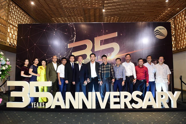 Công ty Cổ phần phát triển và kinh doanh nhà – HDTC kỷ niệm 35 năm thành lập