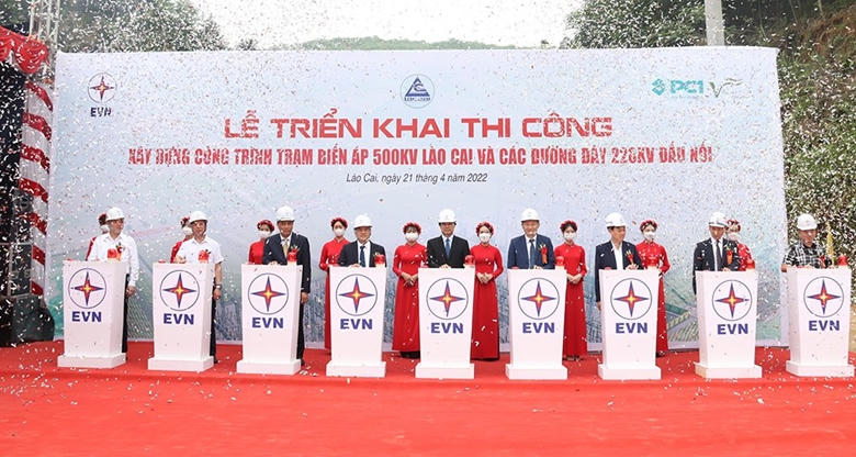 Thi công trạm biến áp 500kV Lào Cai 