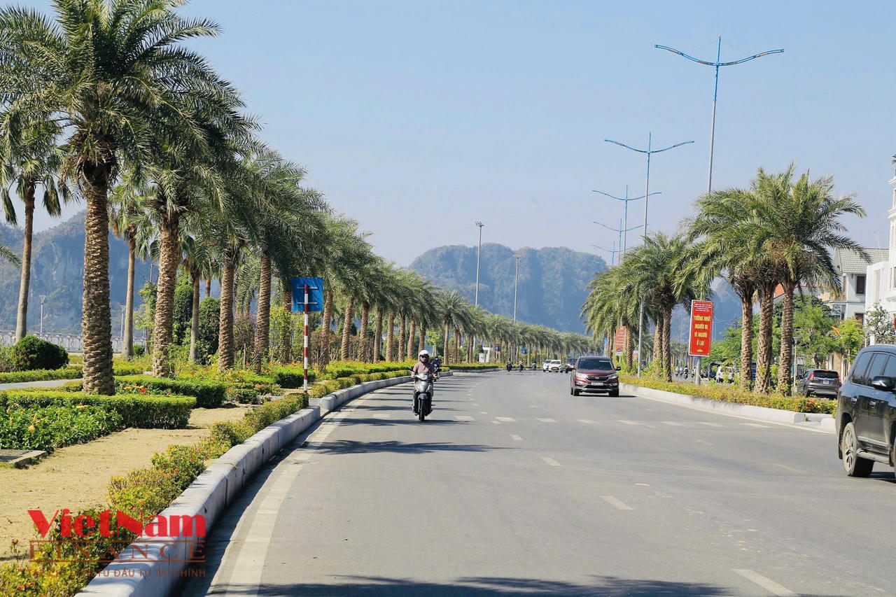 Khảo sát tuyến đường có giá bất động sản đắt nhất Quảng Ninh