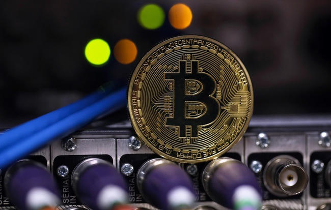 Hợp đồng bitcoin tương lai là gì mà khiến một loạt sàn giao dịch lớn phố Wall thi nhau phát hành, đưa bitcoin phá đỉnh 12.000 USD?