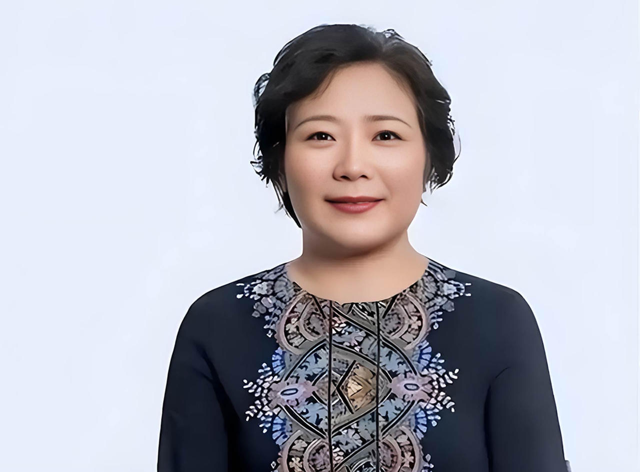 Ngô Á Quân là cái tên không xa lạ trong giới bất động sản Trung Quốc. Ảnh: Baidu