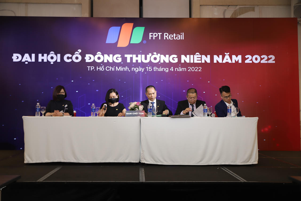 ĐHĐCĐ FPT Retail (FRT): Tăng tốc mở rộng vùng phủ chuỗi nhà thuốc Long Châu