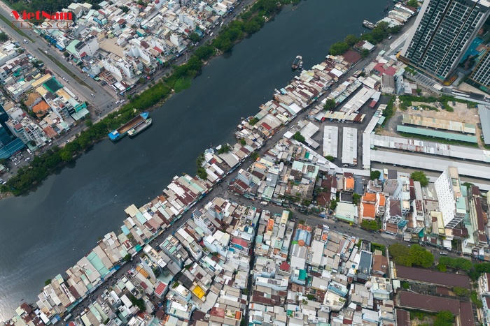 Hiện trạng đầu tuyến Nguyễn Khoái kết nối qua quận 7 &nbsp;