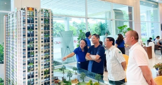 Bộ Xây dựng đề xuất mỗi người chỉ được bán, cho thuê tối đa 5 căn nhà/năm. (Ảnh minh họa)