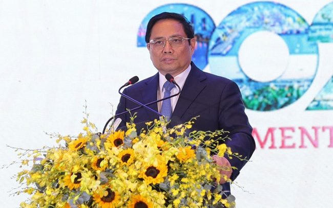 Thủ tướng Chính phủ Phạm Minh Chính Diễn phát biểu tại Diễn đàn đầu tư Đà Nẵng 2022 (Nguồn ảnh: Báo đầu tư) &nbsp;