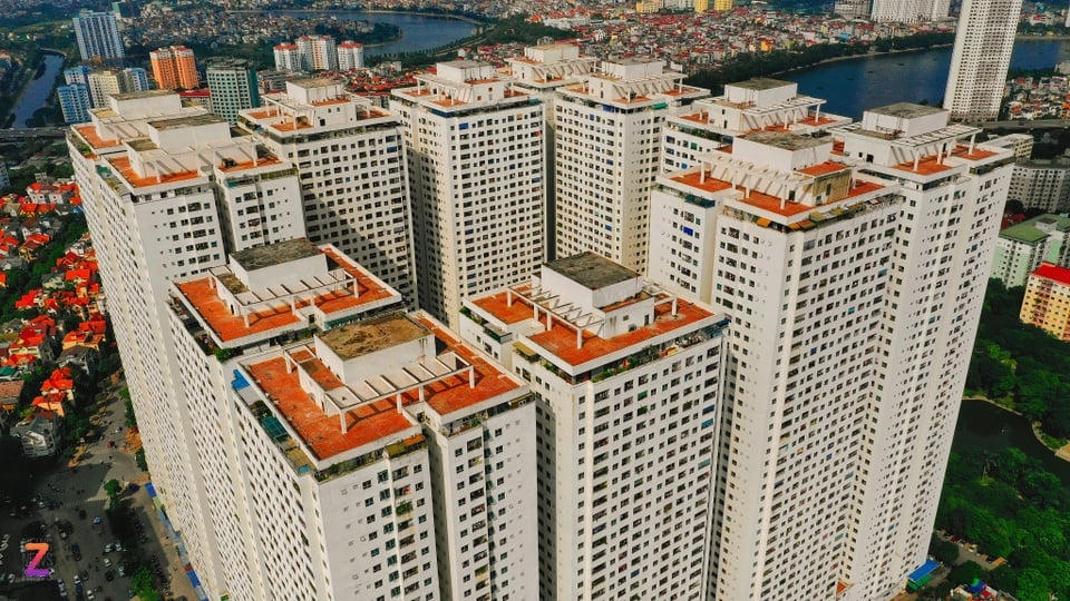 Nhiều chung cư cũ Hà Nội tăng giá gấp đôi, gấp ba sau nhiều năm sử dụng. Ảnh: Nam Khánh.