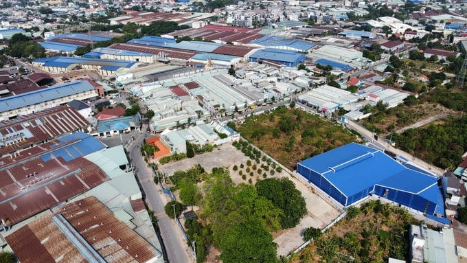 Các nhà máy tại tỉnh Bình Dương