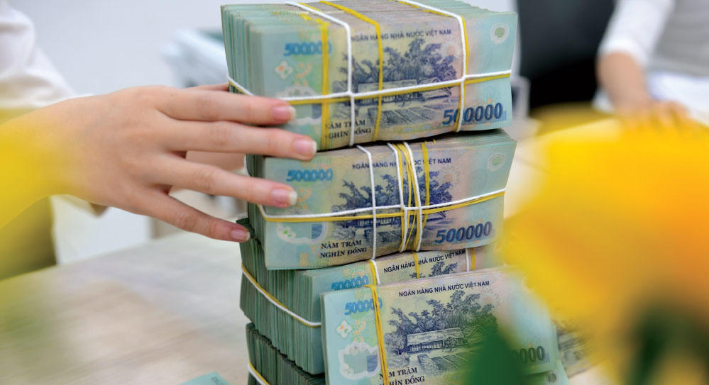 Hé lộ 5 ngân hàng được nới room tín dụng cuối năm