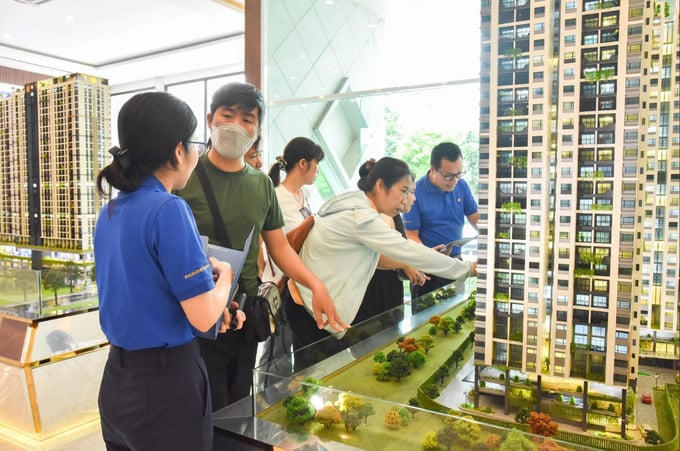 Giá chung cư không ngừng ‘hạ nhiệt’ khiến 64.000 người phải lập nhóm rủ nhau đừng mua &nbsp;