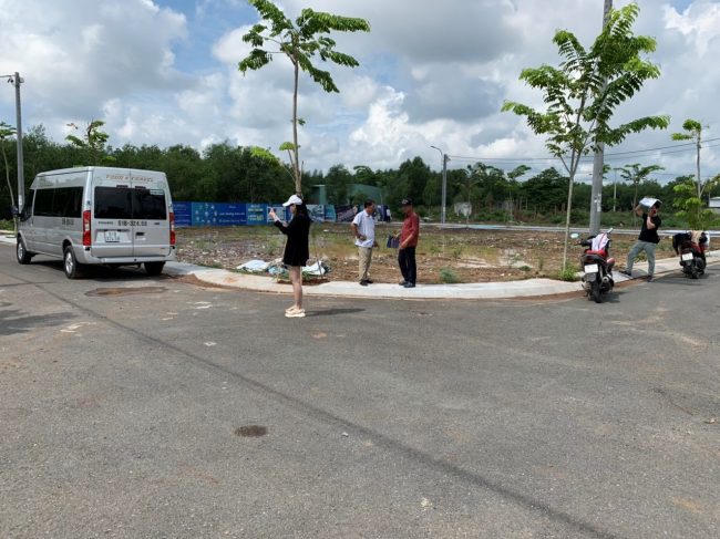 Chuyên gia cảnh báo nguy cơ 'bong bóng' BĐS, người 'ôm đất' dễ rơi vào cảnh trắng tay 