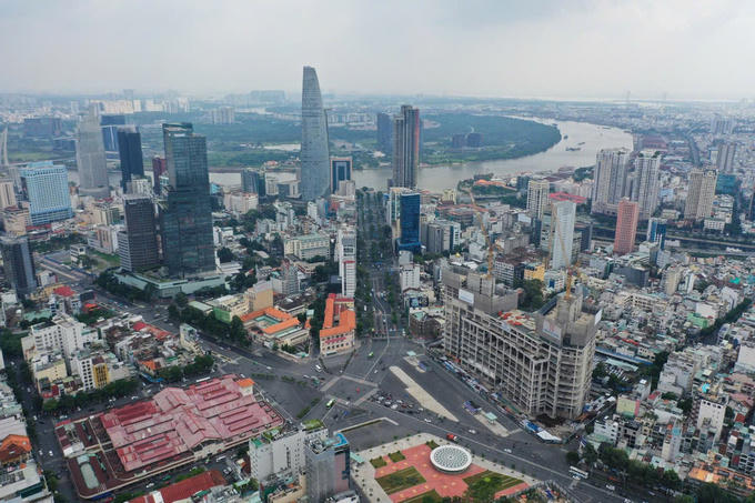 Theo UBND Tp.HCM, qua rà soát tại UBND quận, huyện, có 176 dự án thuộc diện phải điều chỉnh, hủy bỏ do không thực hiện đúng kế hoạch sử dụng đất hàng năm.