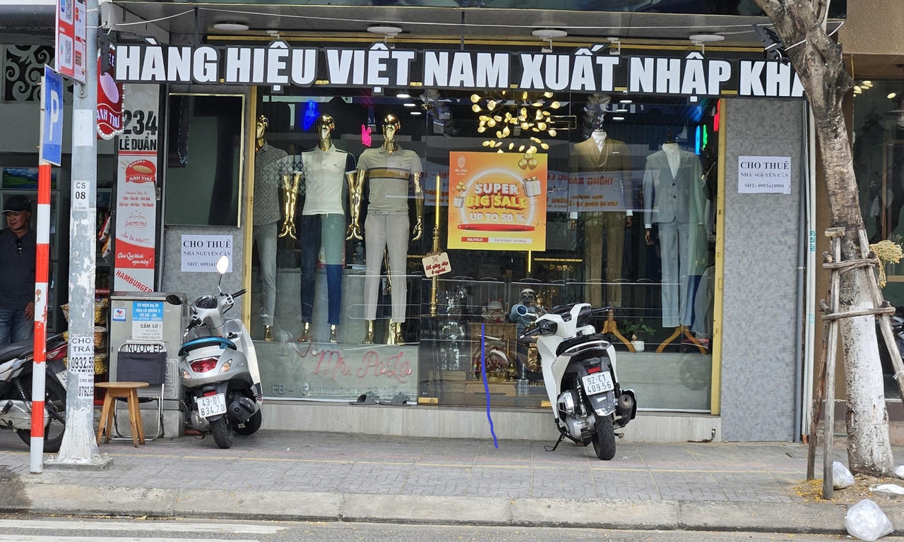Hiu hắt phố thời trang Đà Nẵng: Loạt cửa hàng đóng cửa, cả năm không ai thuê