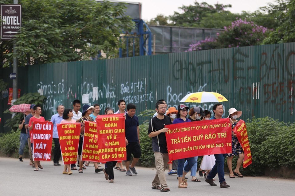 ‘Bát nháo’ chuyển nhượng dự án khu Đoàn ngoại giao, dân mòi mỏi chờ sổ đỏ