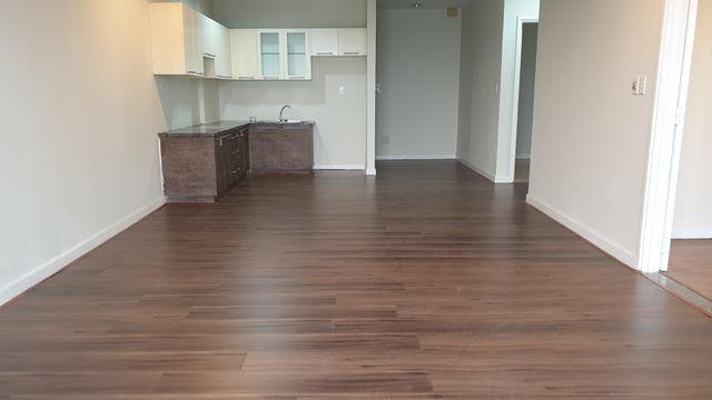 Một căn hộ tại chung cư Carina vẫn bỏ trống và đăng thông tin bán hoặc cho thuê