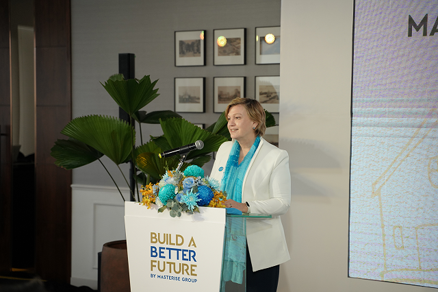 &nbsp;Bà Rana Flowers, Trưởng đại diện UNICEF tại Việt Nam, chia sẻ tại sự kiện.&nbsp;