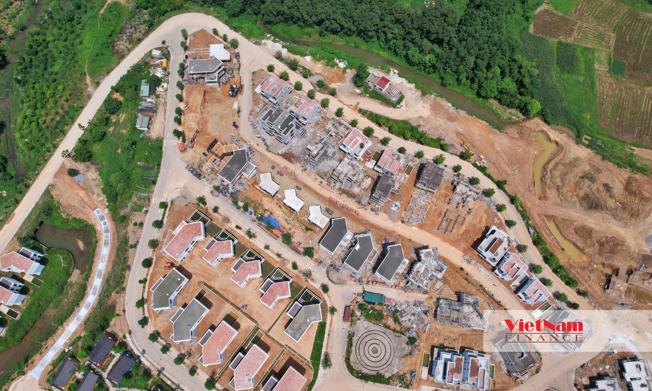 Dự án khu du lịch nghỉ dưỡng Legacy Hill do Công ty TNHH MTV Bất động sản Hasky Hoà Bình làm chủ đầu tư.