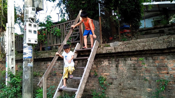 1,5 vạn người sống ở Thượng thành Huế mong mỏi được 'giải tỏa' khỏi đây