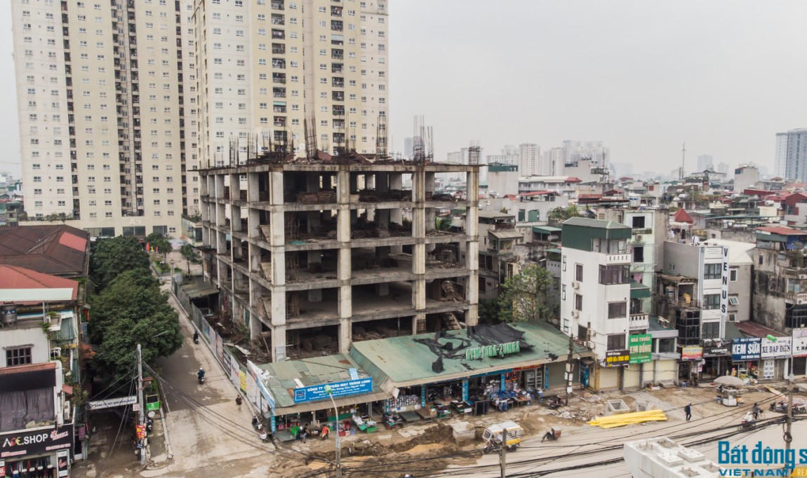 Bất động sản 24h: Hùa theo sốt đất, nhà đầu tư “tay mơ” coi chừng ôm hận