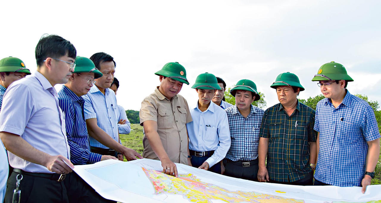 Quảng Trị: Đón 'sếu đầu đàn', khởi động hàng loạt đại dự án