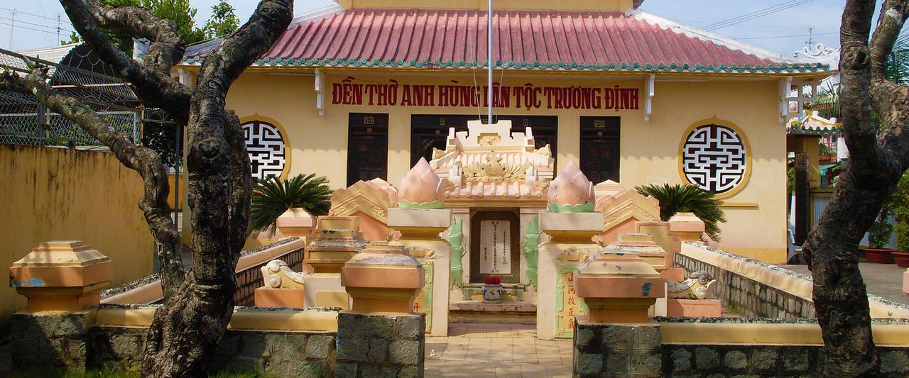 Thành phố trẻ nhất miền Tây diện tích nhỏ hơn cả một phường, từng được gọi là 'làng Thành phố'