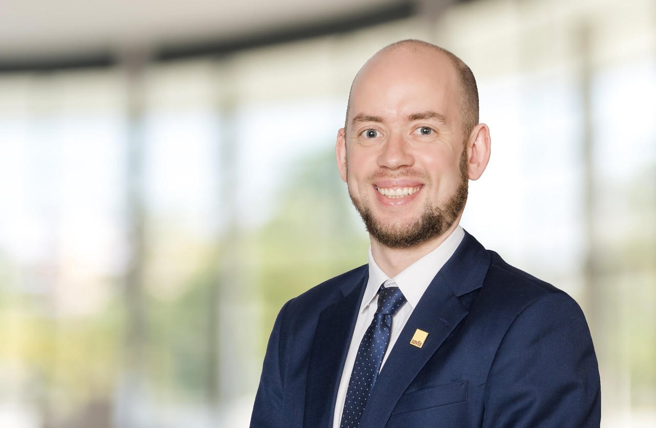 Ông Thomas Rooney, Phó giám đốc Dịch vụ Bất động sản Công nghiệp tại Savills Việt Nam. &nbsp;