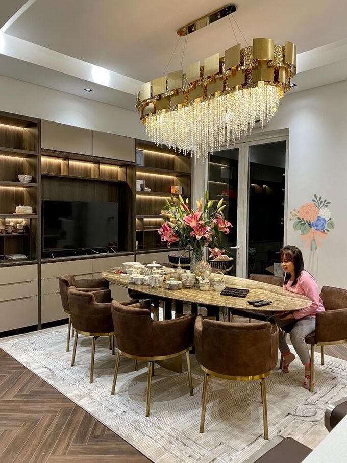 Nữ đại gia Việt 6 con sắp lên xe hoa lần 3, U40 sở hữu biệt thự trải dài khắp cả nước, là 'tay chơi' BĐS chính hiệu