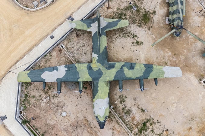 Toàn cảnh công trình 2.500 tỷ đồng giữa lòng Hà Nội, hiện đang 'bảo vệ' máy bay vận tải quân sự C-130 Việt Nam sở hữu sau năm 1975