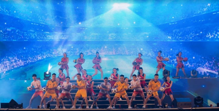 
Mở màn sôi động tại đại nhạc hội “The beat of Sportia”&nbsp;
