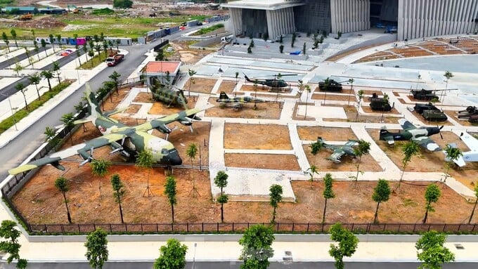 Diện mạo bảo tàng quân sự 2.500 tỷ đồng nằm ngay đại lộ dài nhất Việt Nam, vừa hoàn tất giai đoạn quan trọng